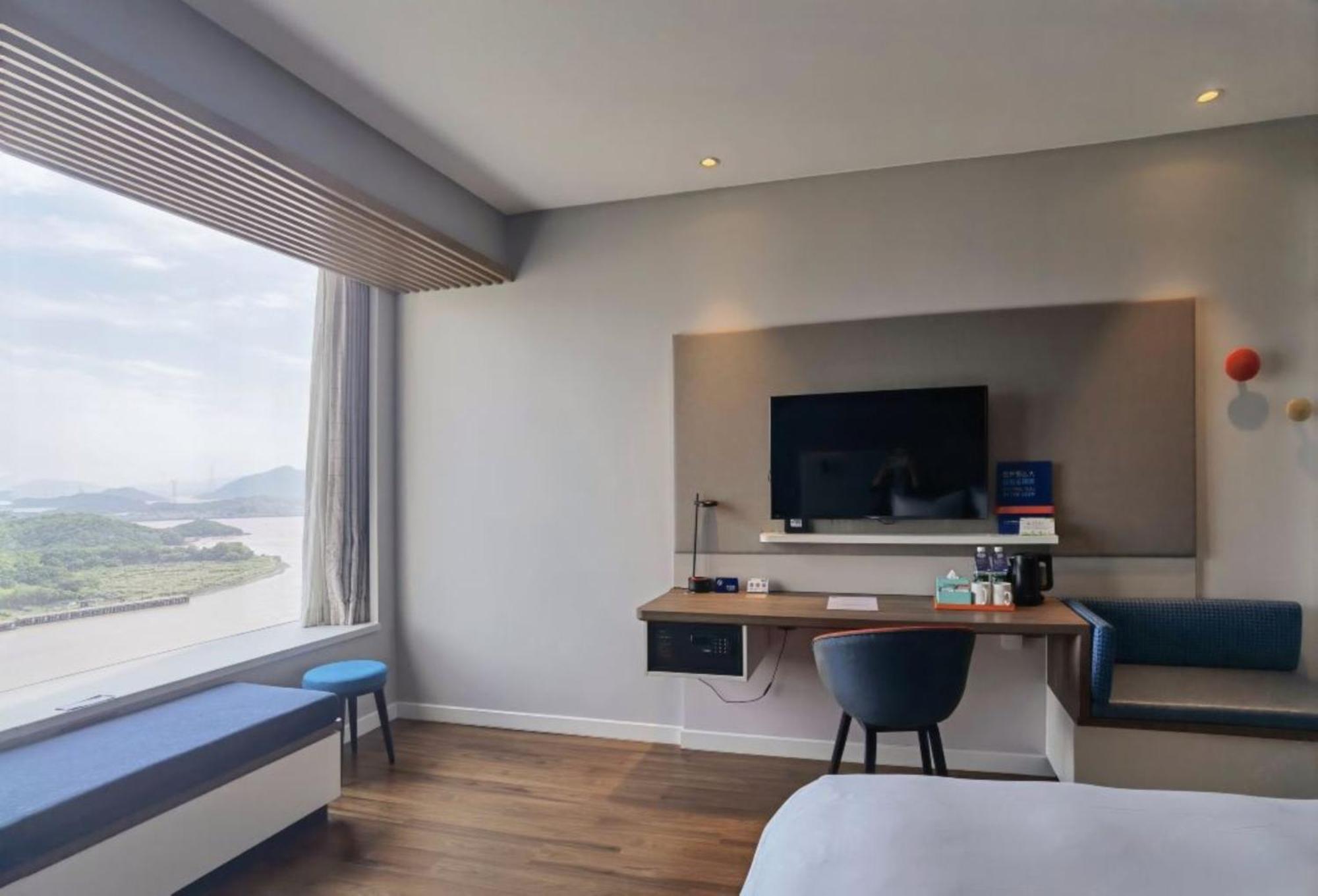 Holiday Inn Express Zhoushan Dinghai By Ihg Екстериор снимка