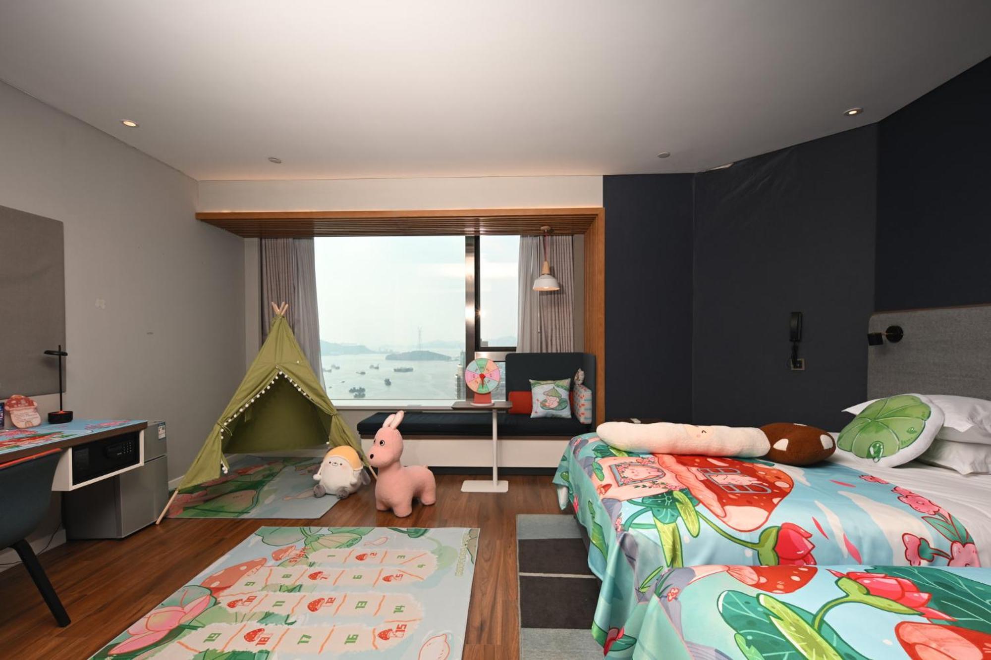 Holiday Inn Express Zhoushan Dinghai By Ihg Екстериор снимка